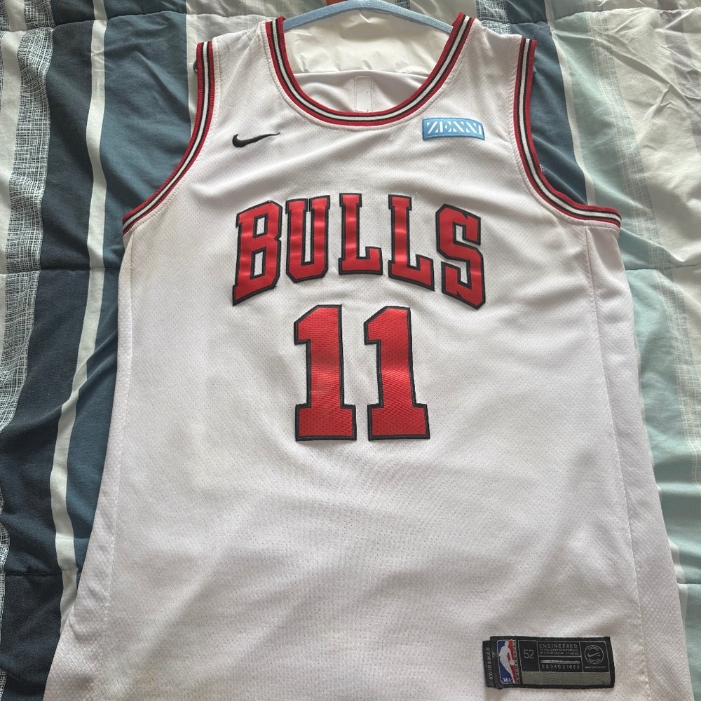 NBA Chicago Bulls Demar Derozan jersey authentic